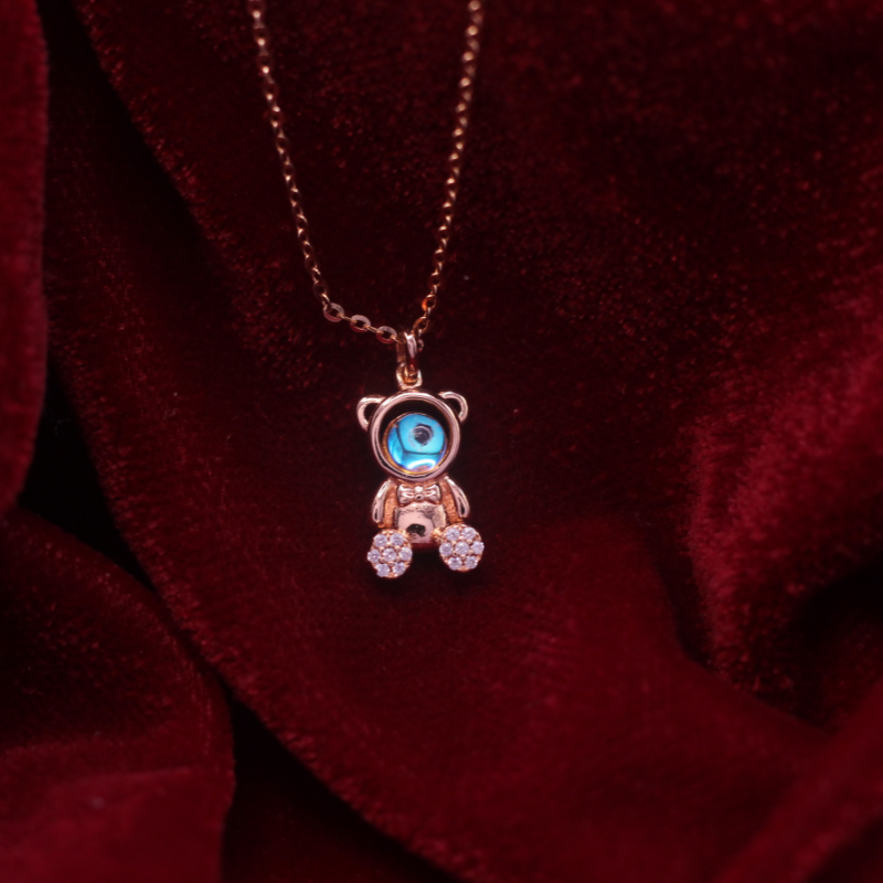 Reeva's ‘Buddy’ Pendant Necklace with Rose Gold