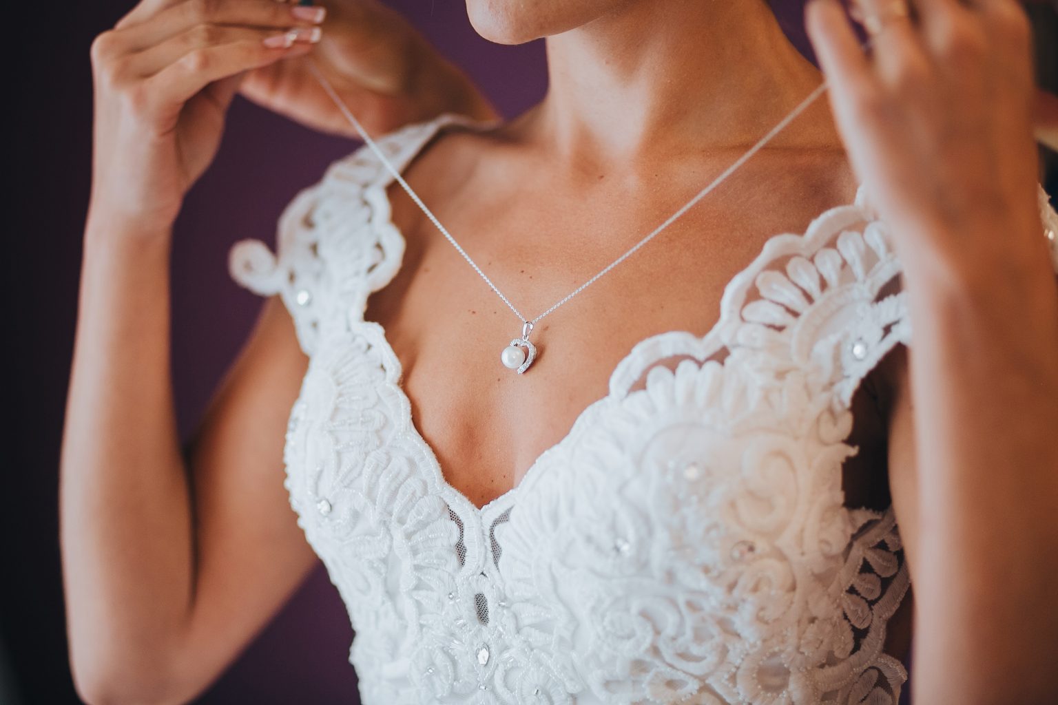 How to Style Jewellery for Weddings and Special Occasions Like a Pro