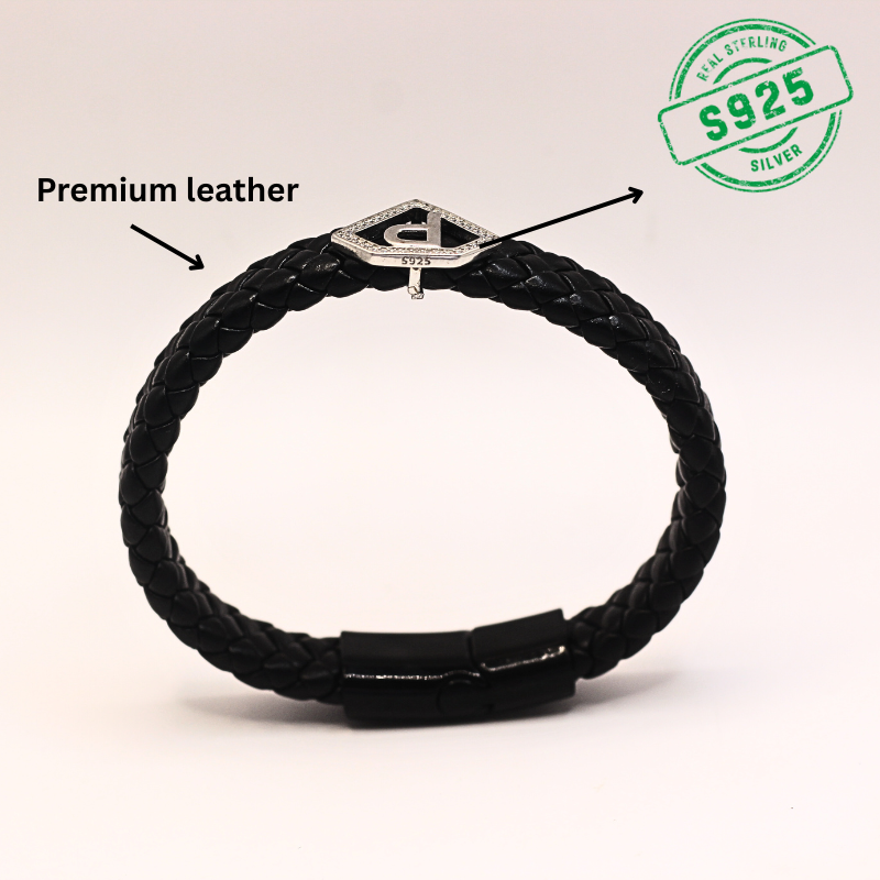 Lether alphabet(P) bracelet