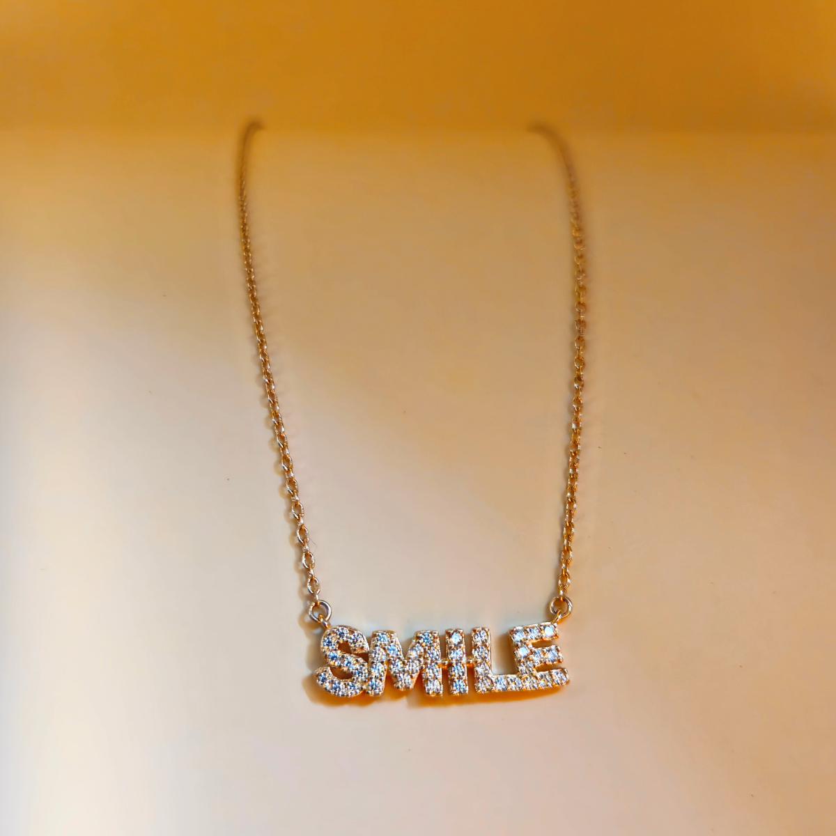 Reeva's 925 sterling silver ‘SMILE’ Pendant Necklace with Rose Gold