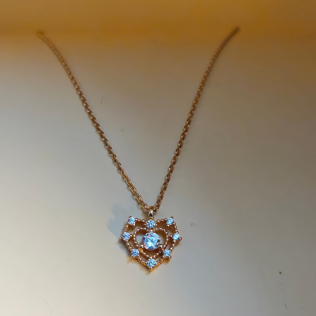 Reeva's 925 sterling silver  Heart Pendant with  Rose Gold