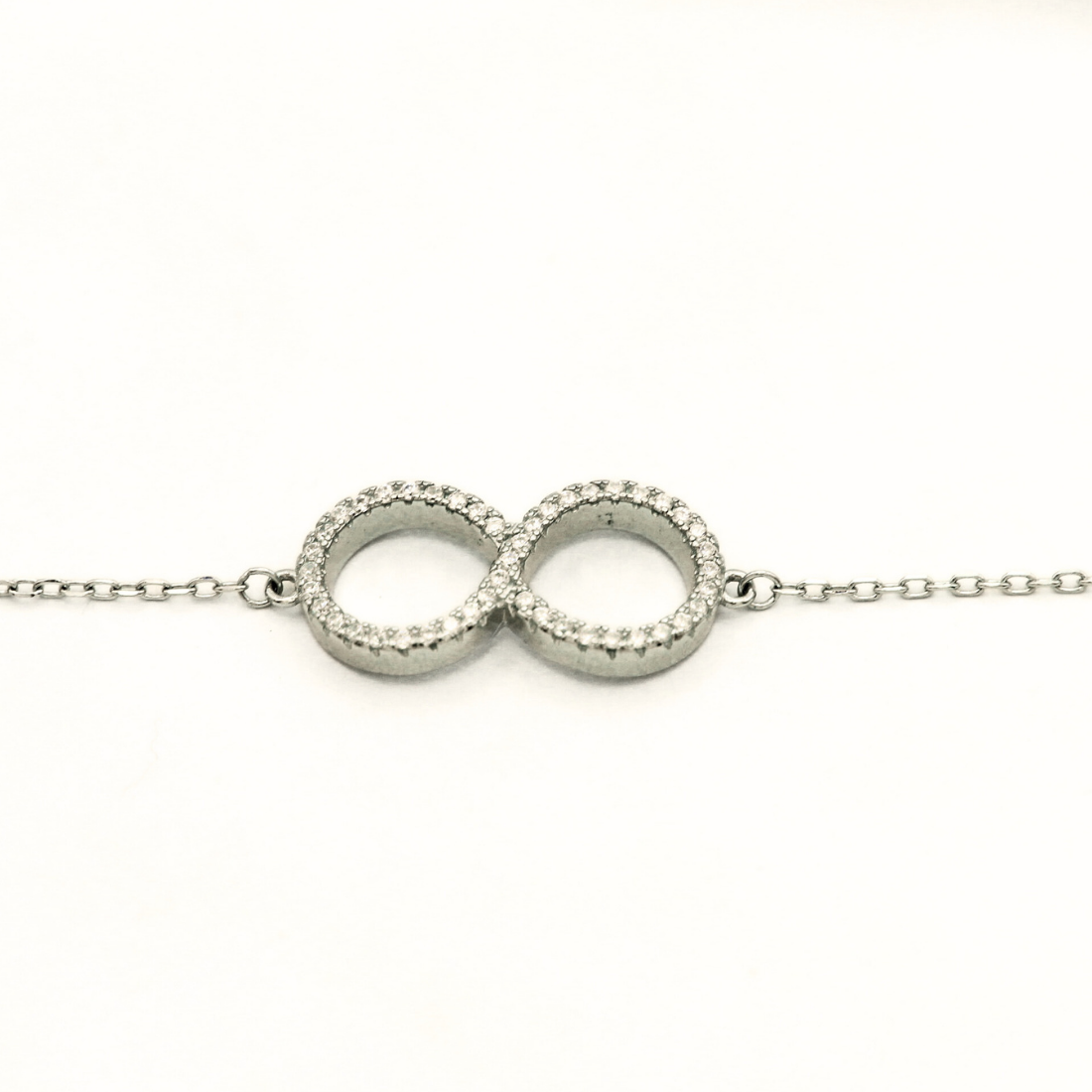 Reeva's 925 Sterling Silver Infinity Bracelet