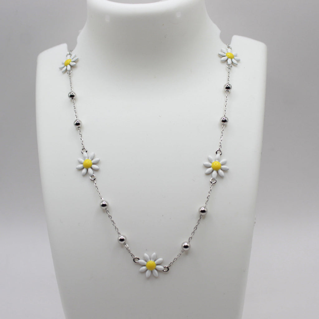 Reeva's 925 sterling silver White Flower Necklace