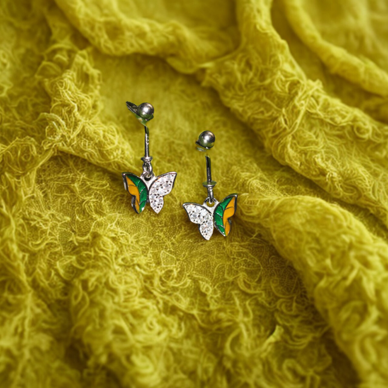 Crystal enamal earring (bugdi)