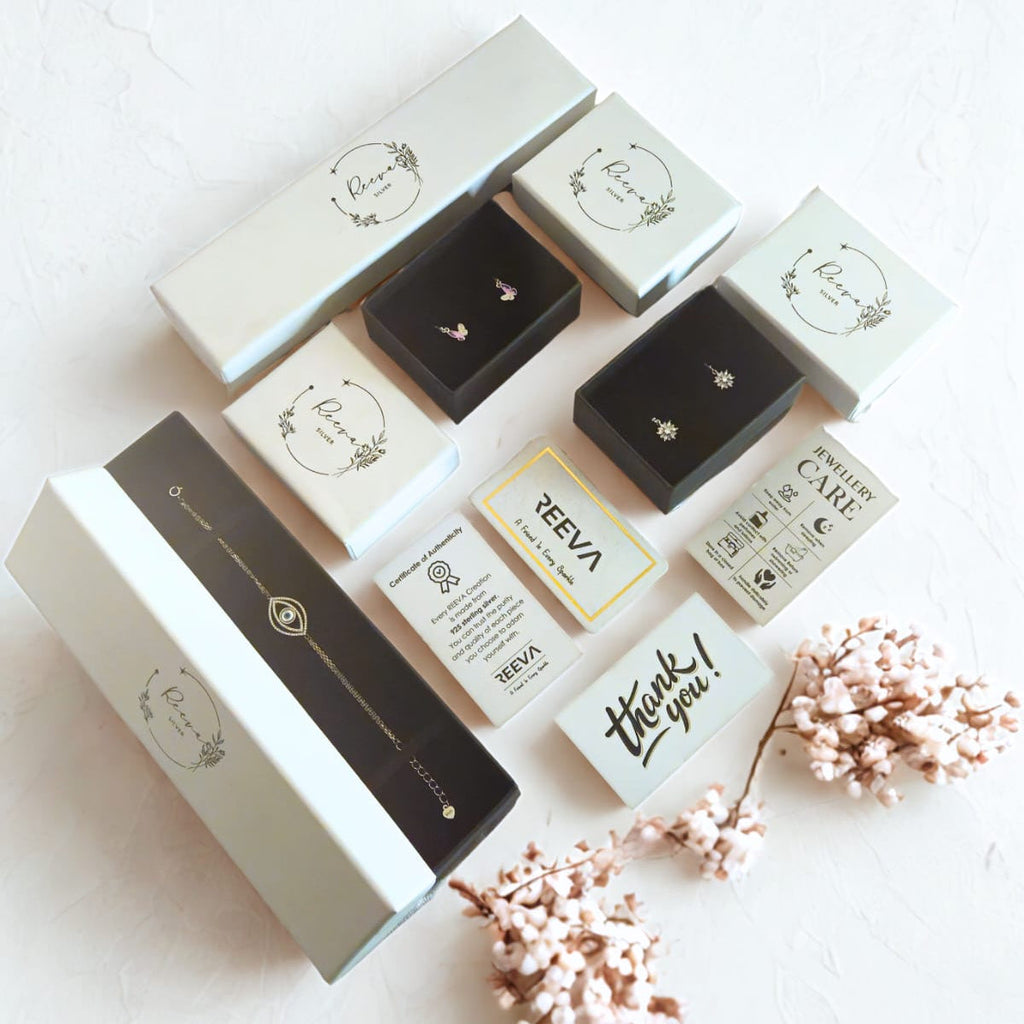 Reeva's ‘Buddy’ Pendant Necklace with Rose Gold