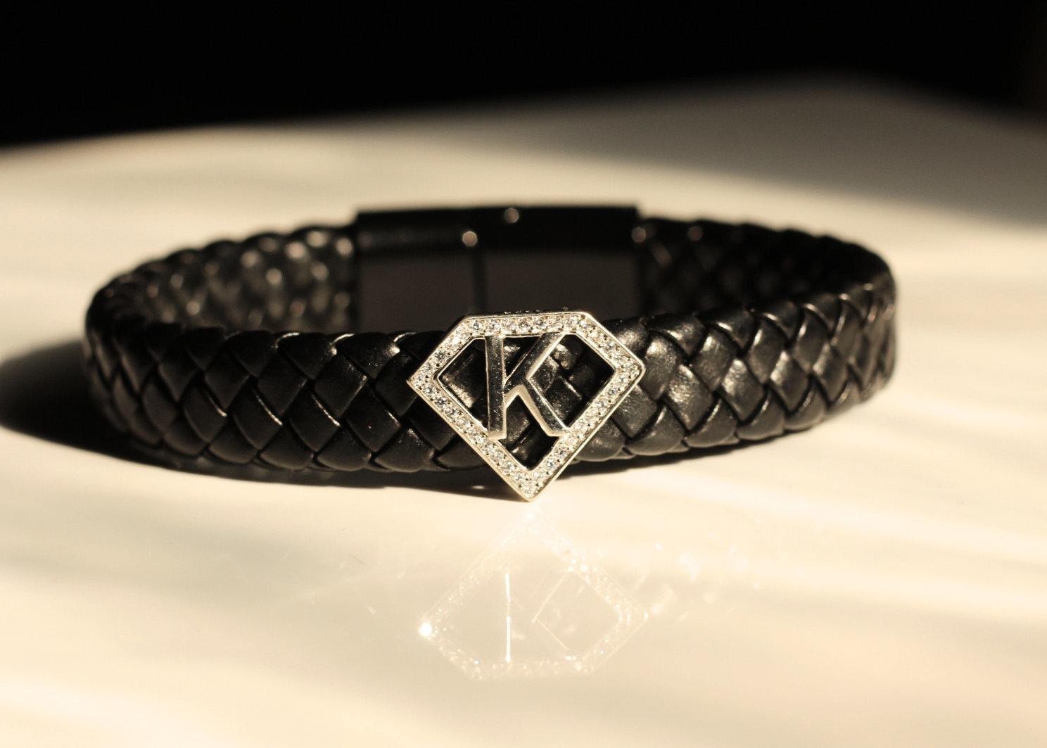 Leather alphabet(K) bracelet