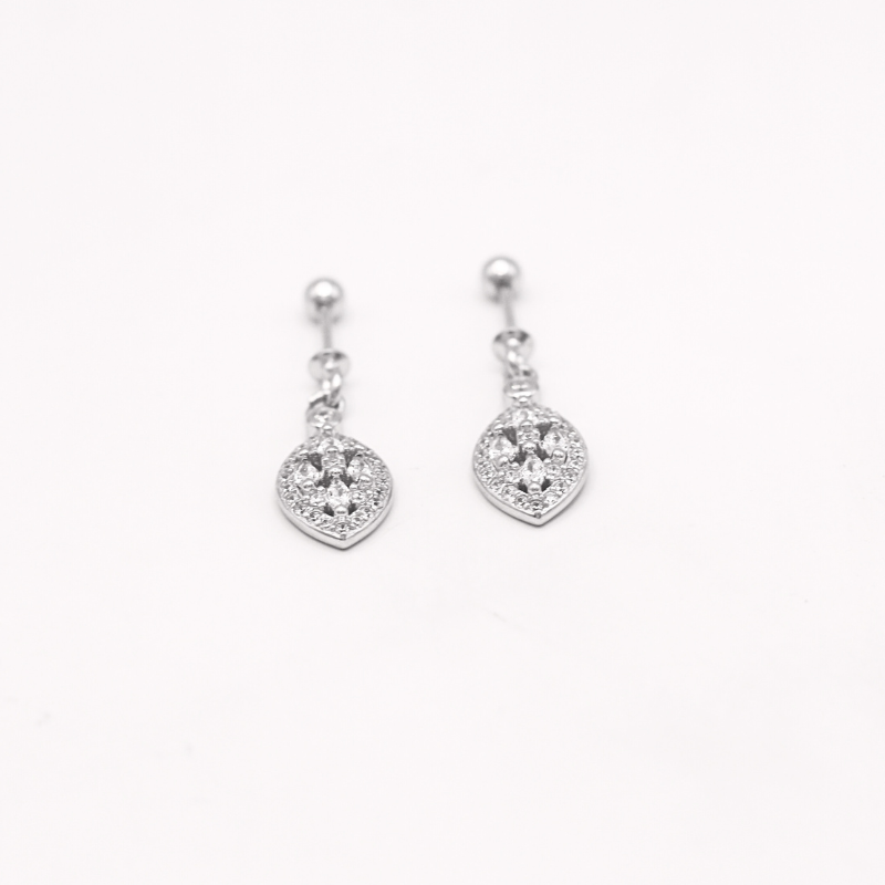 925 Sterling Silver Leaf-Shaped CZ Bugdi