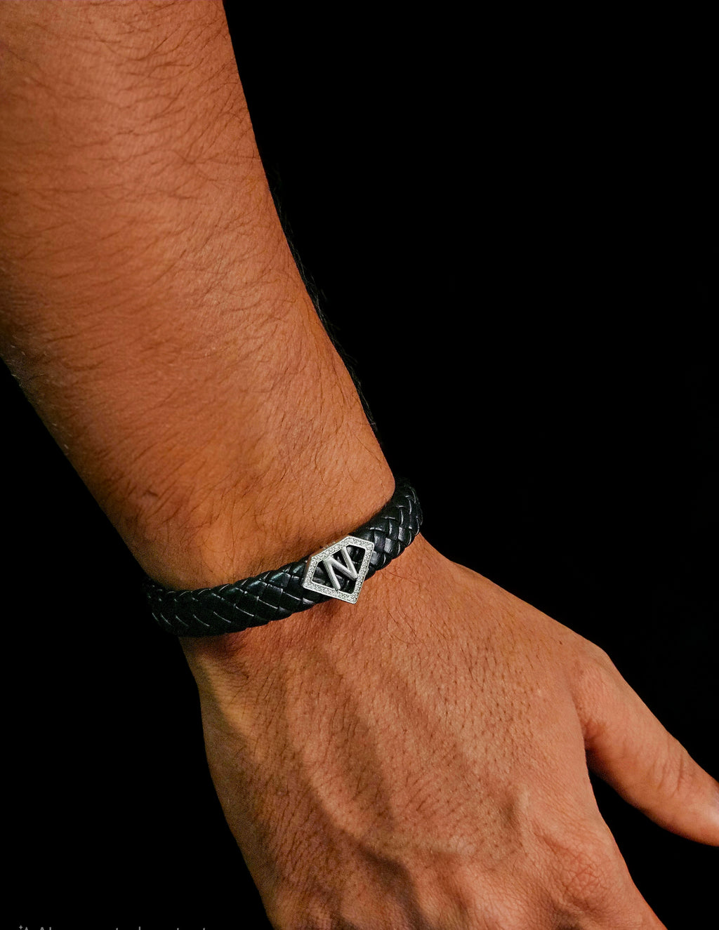 Leather alphabet(N) bracelet