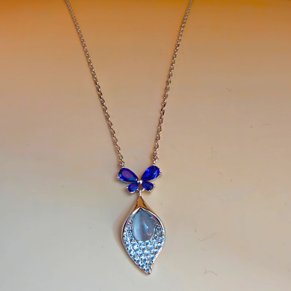 Reeva's 925 sterling silver Butterfly dimond pandalset