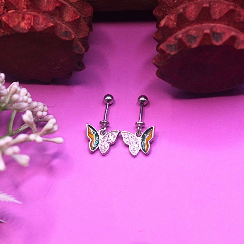 Crystal enamal earring (bugdi)