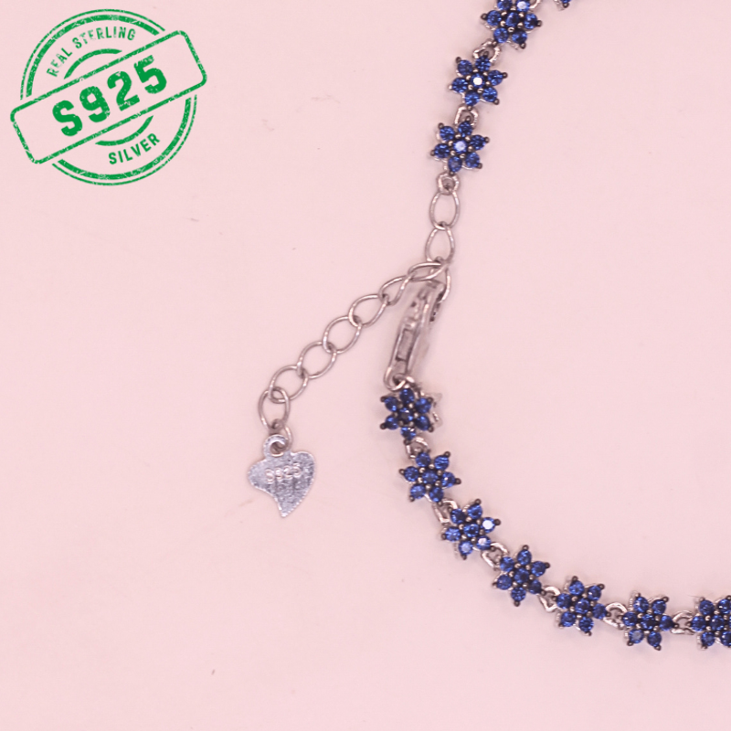 Reeva's 925 Sterling Silver Floral Diamond Bracelet