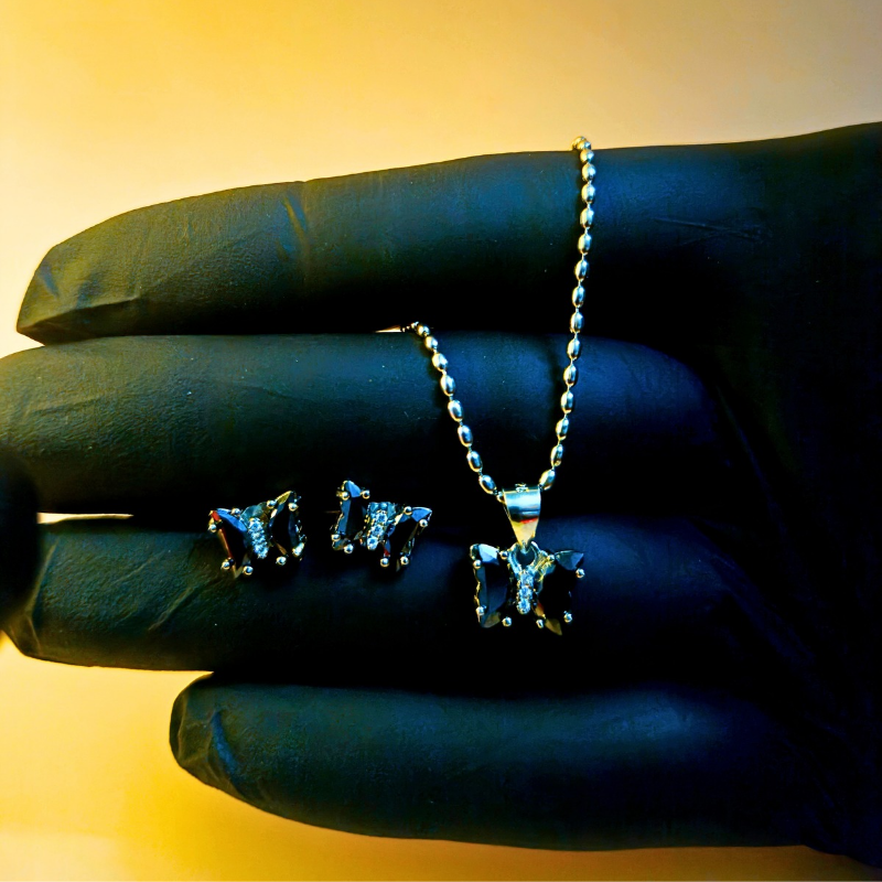 Reeva's 925 sterling silver Butterfly Pandal Set