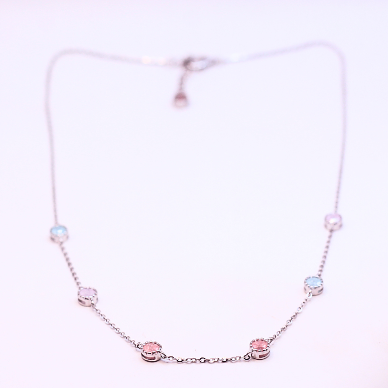 Reeva's 925 sterling silver Diamond  crashed necklace